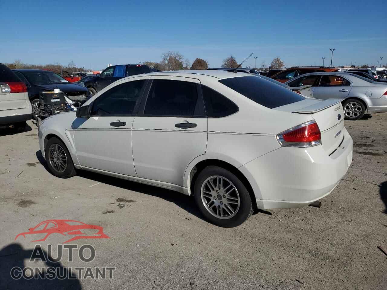 FORD FOCUS 2011 - 1FAHP3FN2BW123677