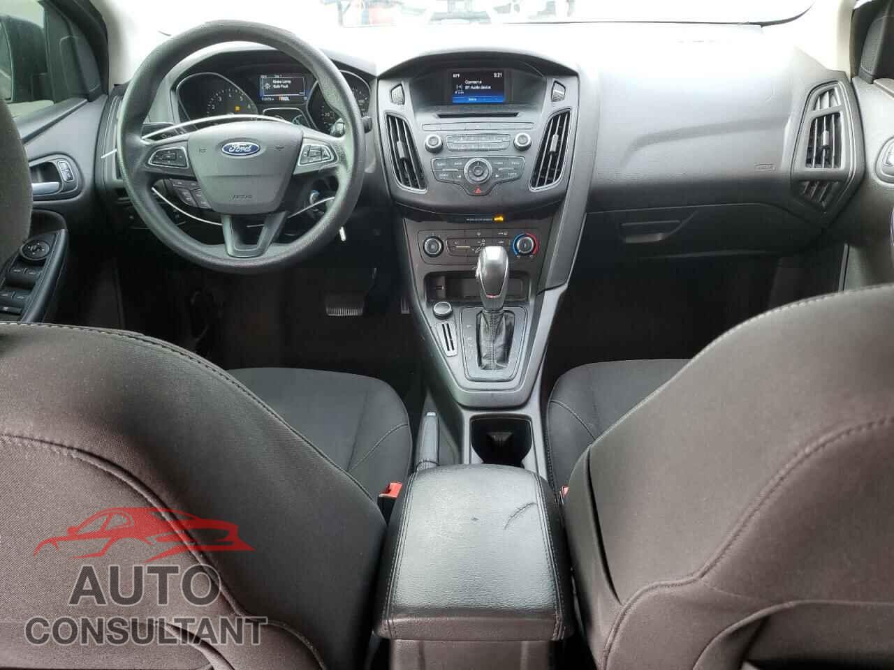 FORD FOCUS 2016 - 1FADP3F23GL320029