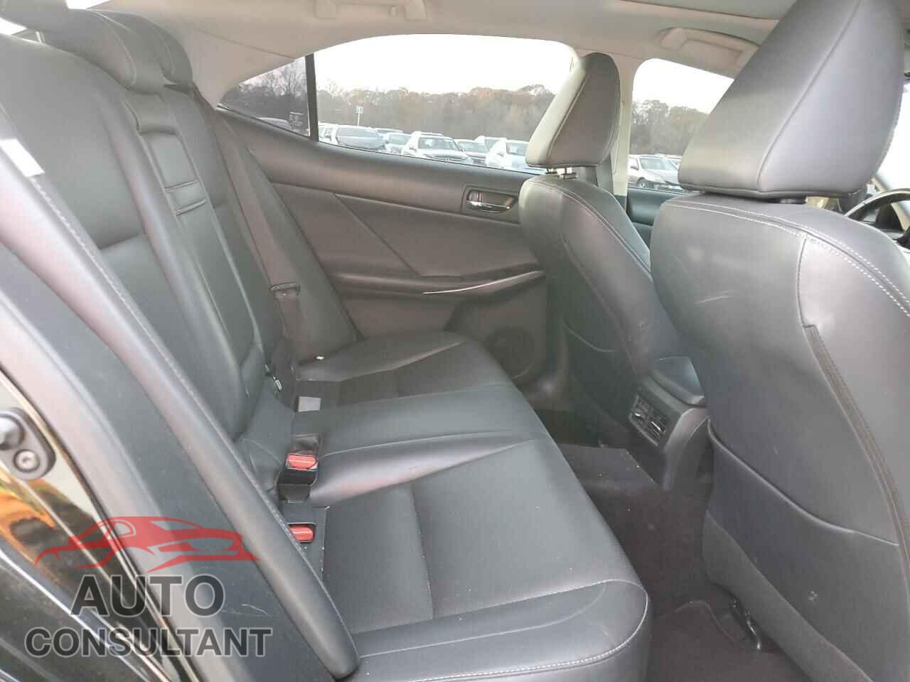 LEXUS IS 2014 - JTHBF1D28E5032440