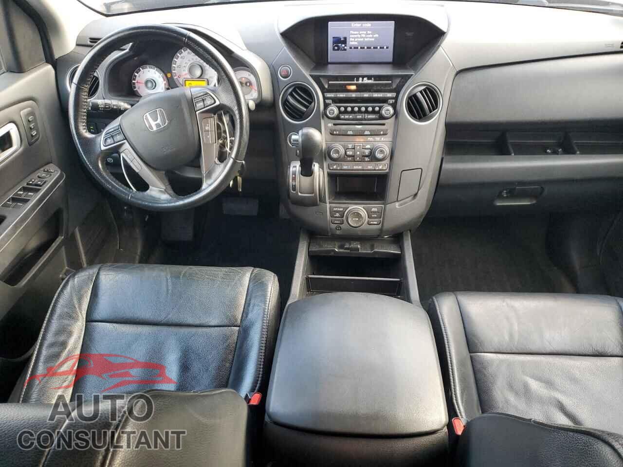 HONDA PILOT 2013 - 5FNYF4H96DB072369