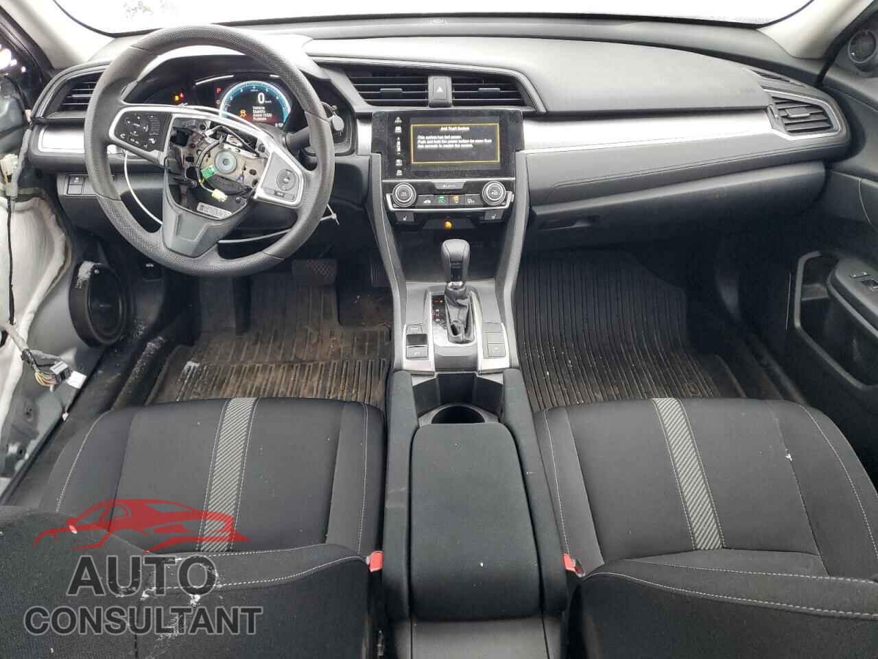 HONDA CIVIC 2017 - 2HGFC2F55HH009351