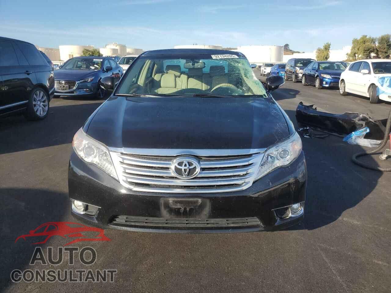 TOYOTA AVALON 2012 - 4T1BK3DB2CU472533