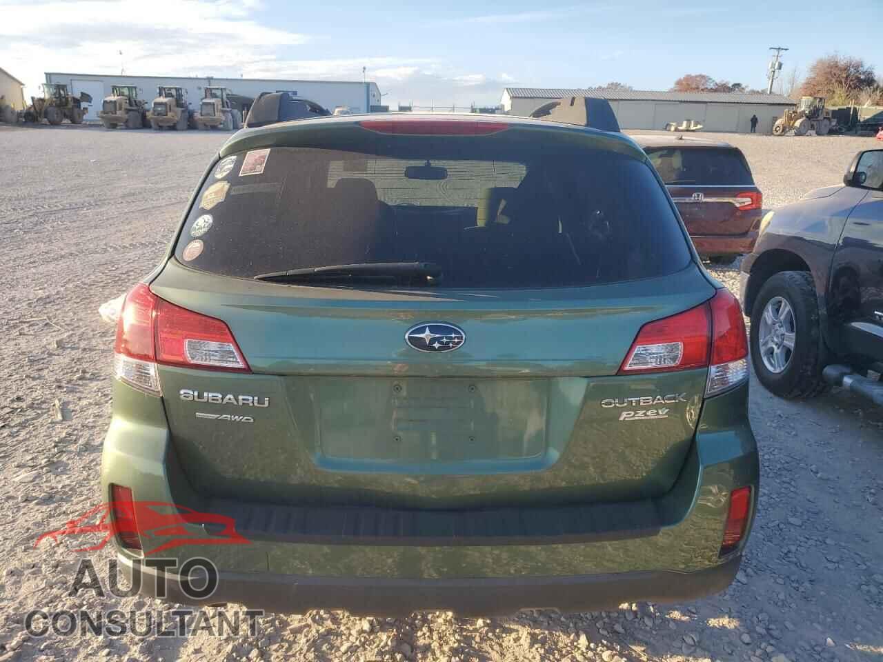 SUBARU OUTBACK 2013 - 4S4BRBCC4D3268761