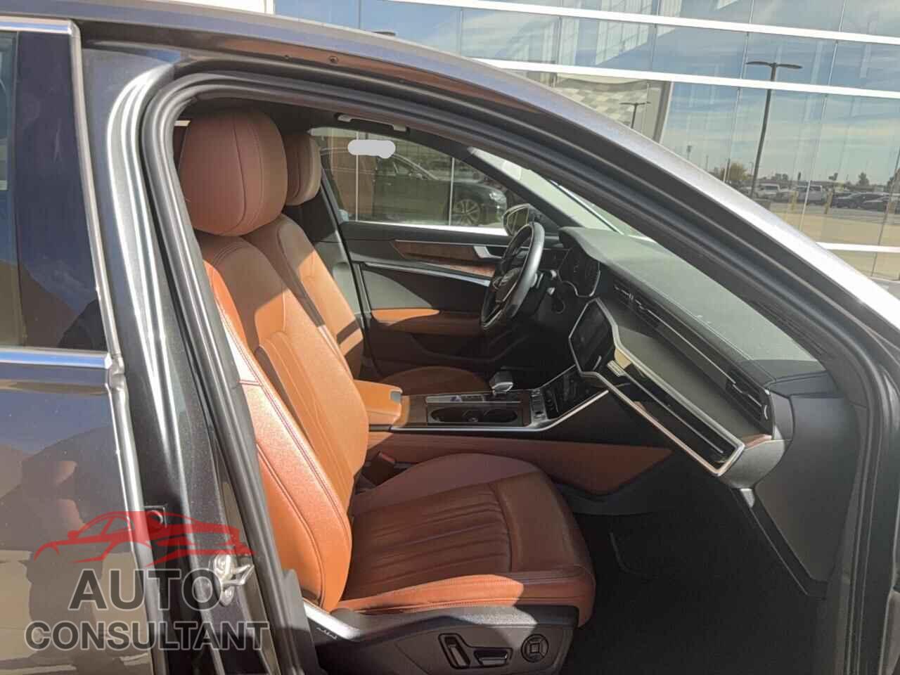 AUDI A6 2019 - WAUL2AF27KN026376