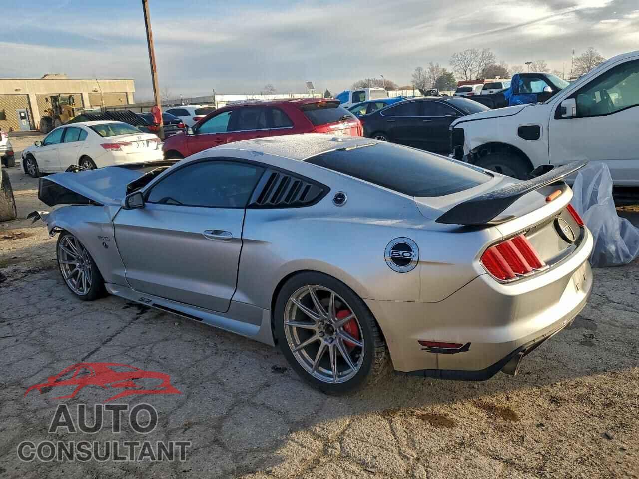 FORD MUSTANG 2015 - 1FA6P8CF9F5357960