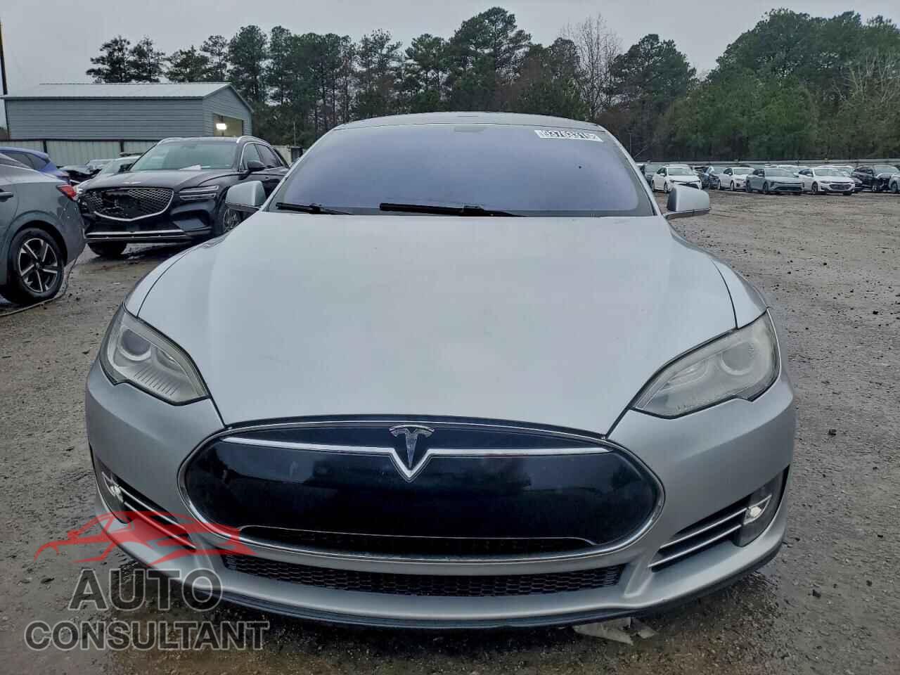 TESLA MODEL S 2014 - 5YJSA1H15EFP50592