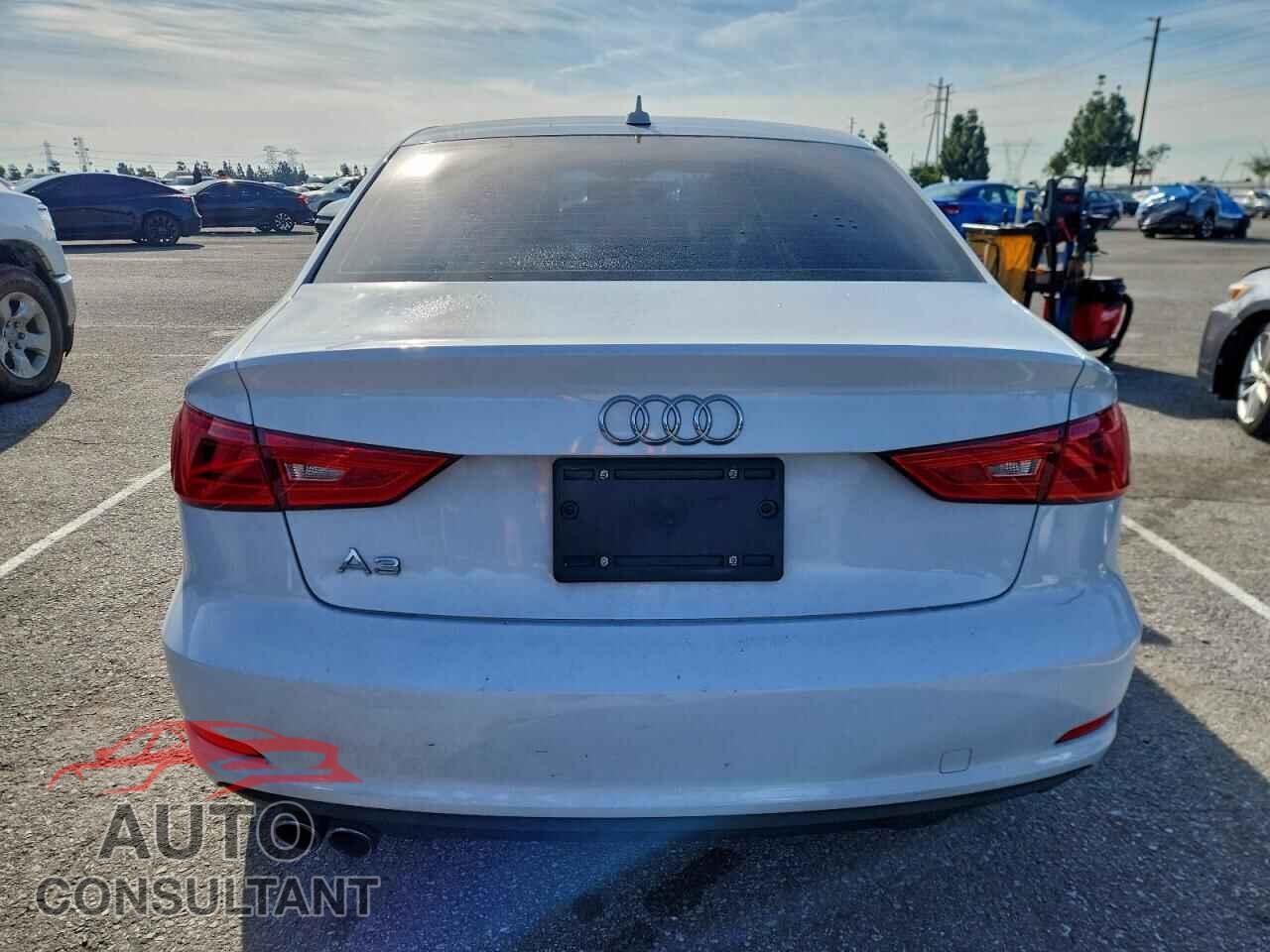 AUDI A3 2015 - WAUACGFF8F1002286