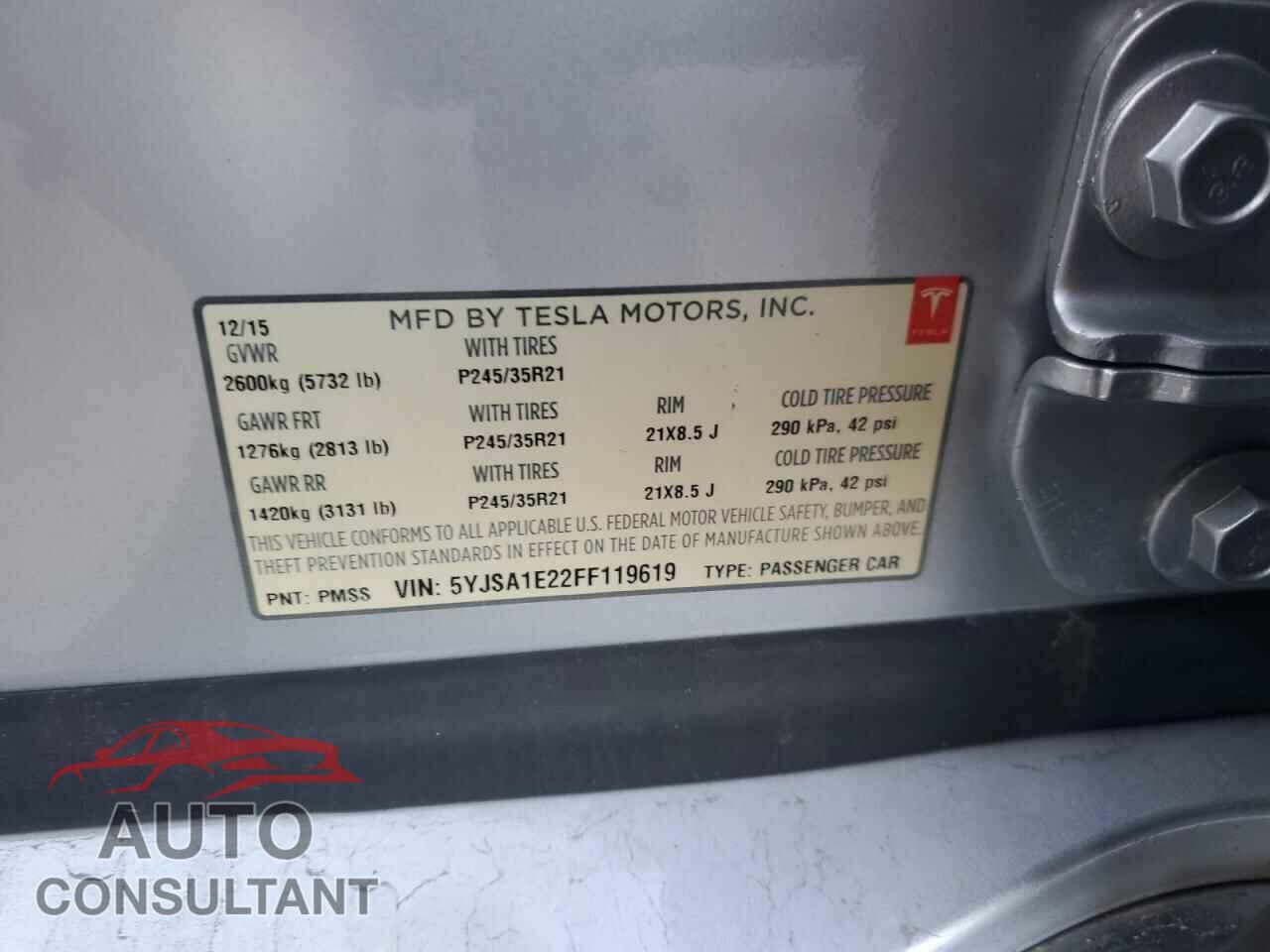 TESLA MODEL S 2015 - 5YJSA1E22FF119619