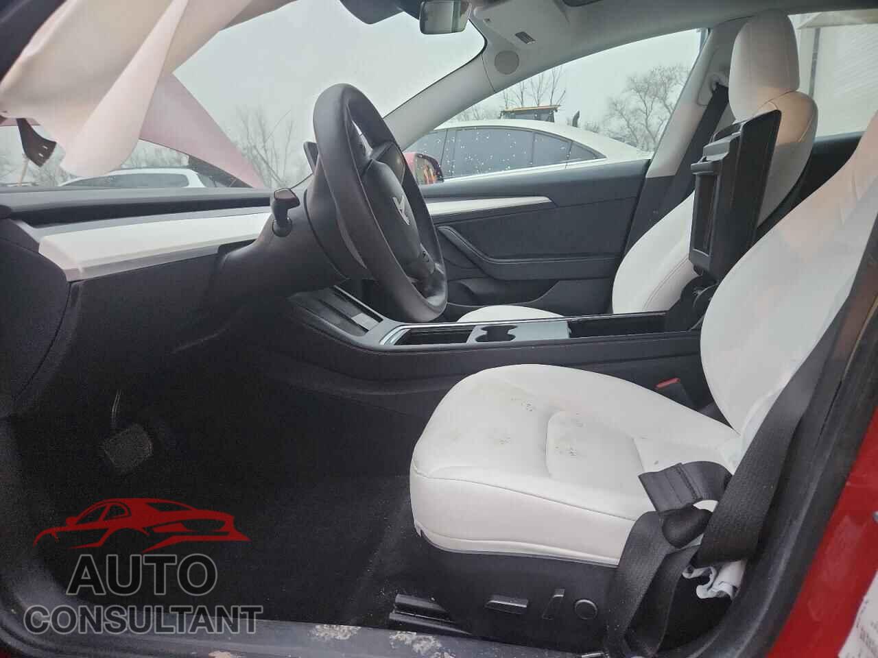 TESLA MODEL 3 2021 - 5YJ3E1EB7MF033471