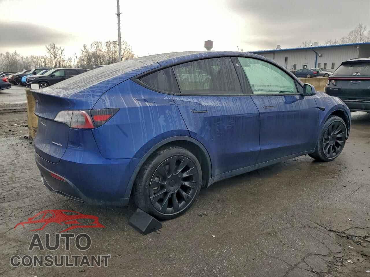 TESLA MODEL Y 2023 - 7SAYGAEE5PF779029