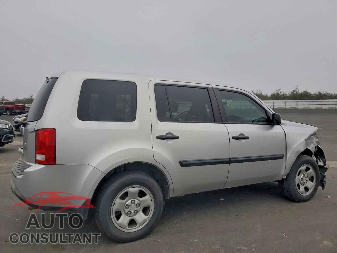HONDA PILOT 2013 - 5FNYF3H27DB040141