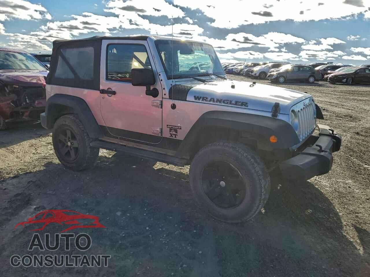 JEEP WRANGLER 2011 - 1J4AA2D14BL517720