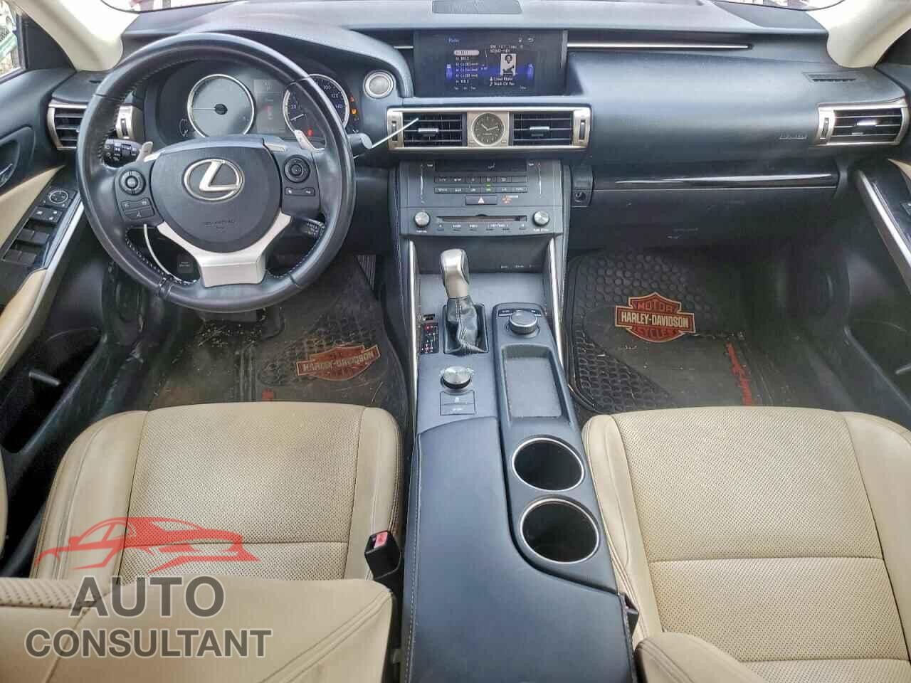 LEXUS IS 2015 - JTHBF1D27F5052812