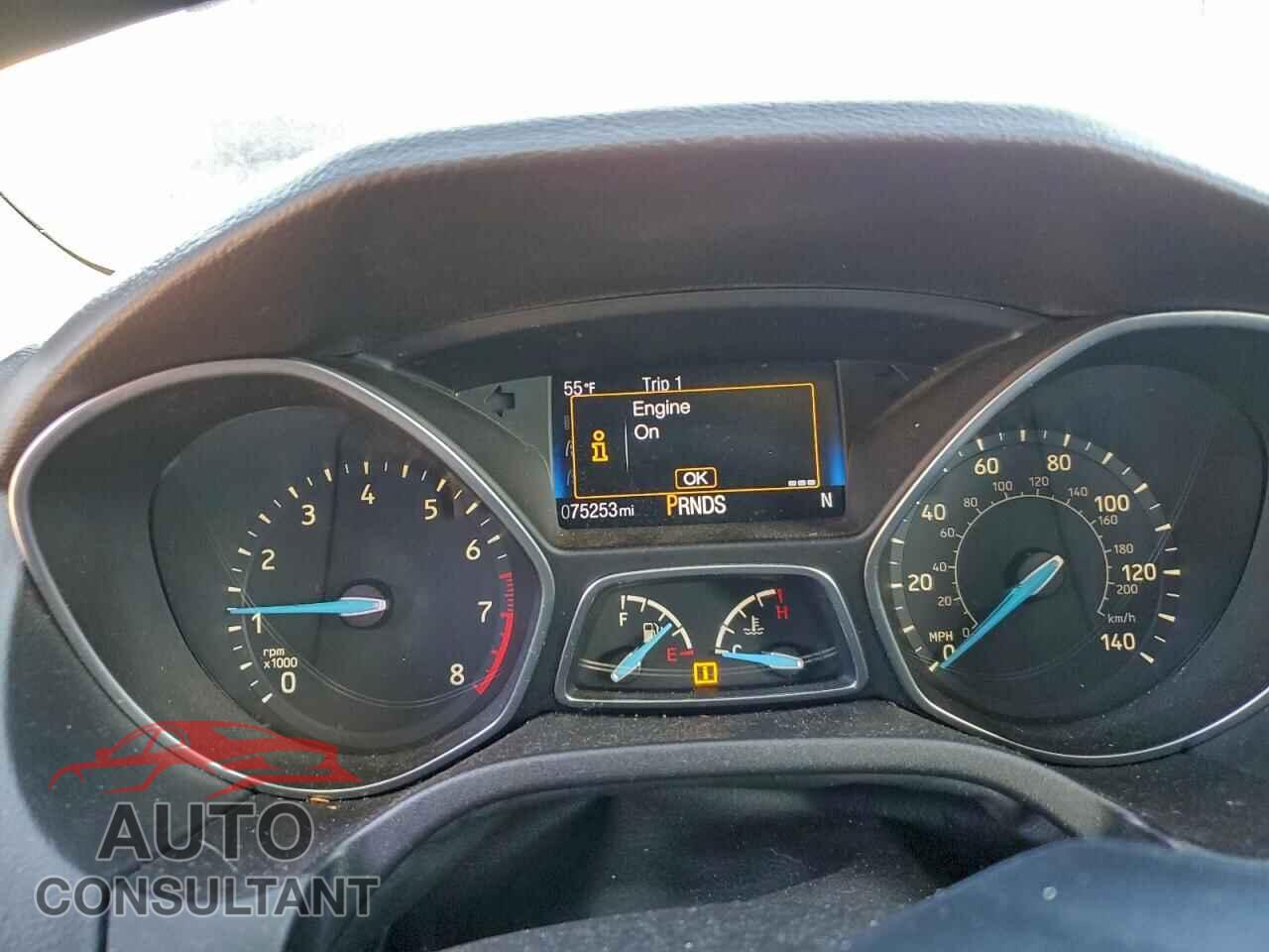 FORD FOCUS 2016 - 1FADP3N20GL371330
