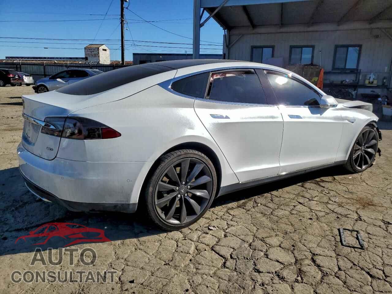 TESLA MODEL S 2016 - 5YJSA1E28GF134157