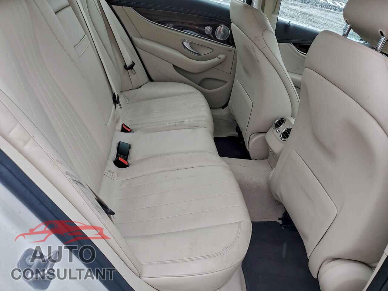 MERCEDES-BENZ E-CLASS 2017 - WDDZF4KB6HA071436