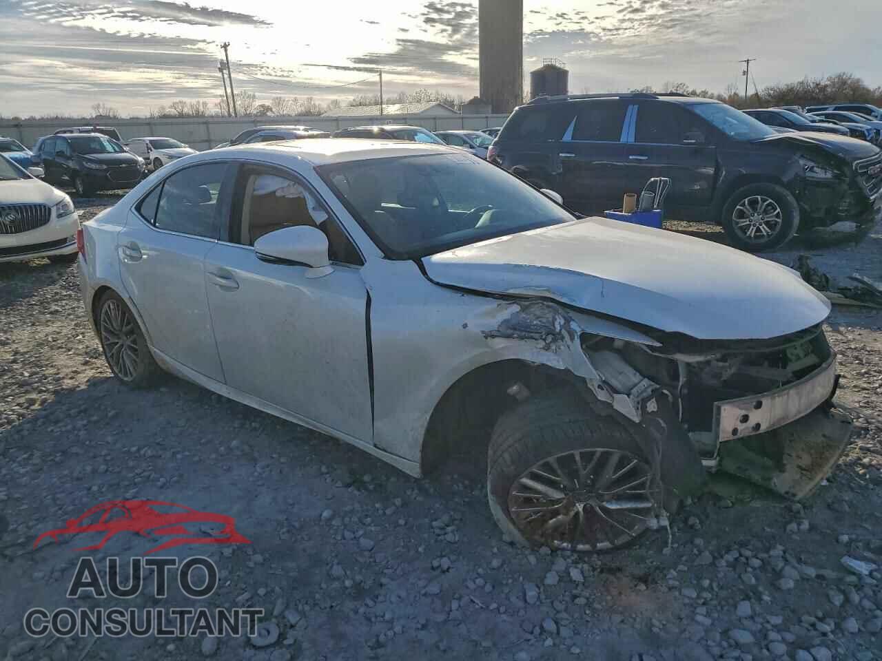 LEXUS IS 2014 - JTHCF1D28E5008918