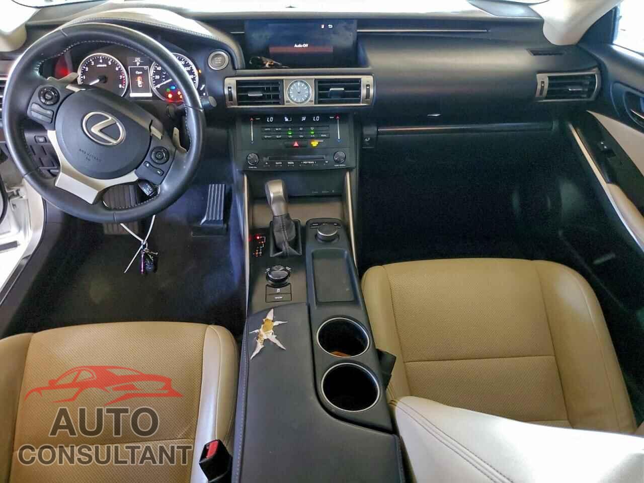 LEXUS IS 2014 - JTHBF1D22E5040405