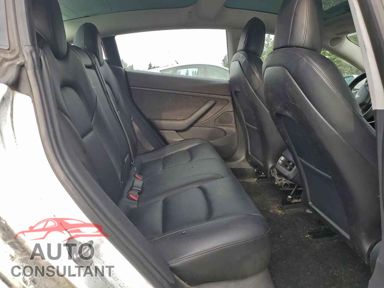 TESLA MODEL 3 2018 - 5YJ3E1EB4JF094854