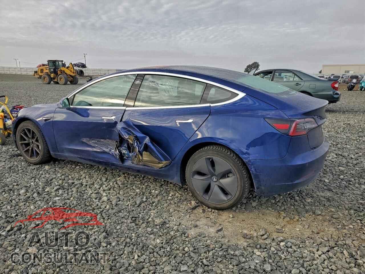 TESLA MODEL 3 2018 - 5YJ3E1EB9JF090203