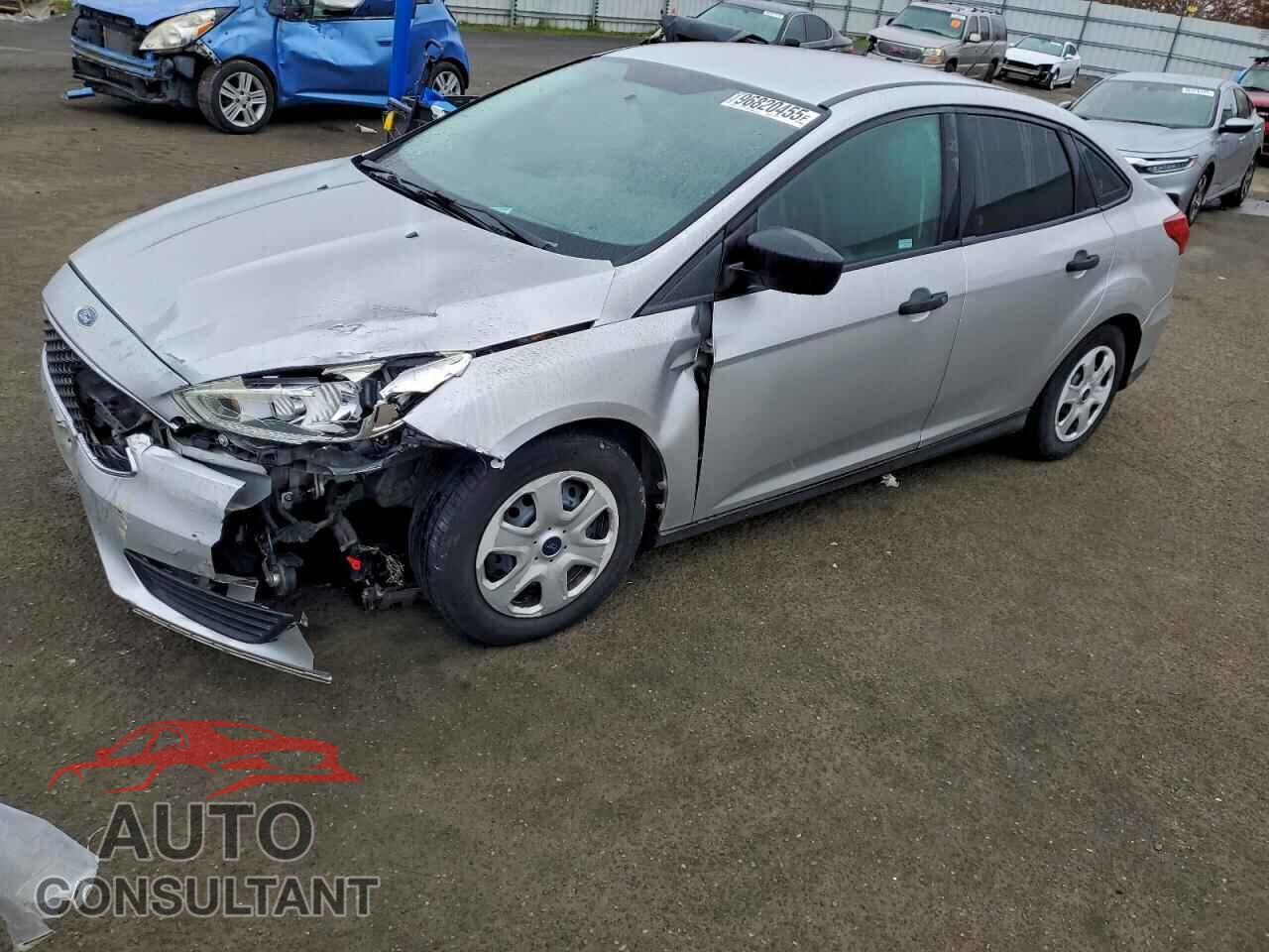 FORD FOCUS 2015 - 1FADP3E27FL222167