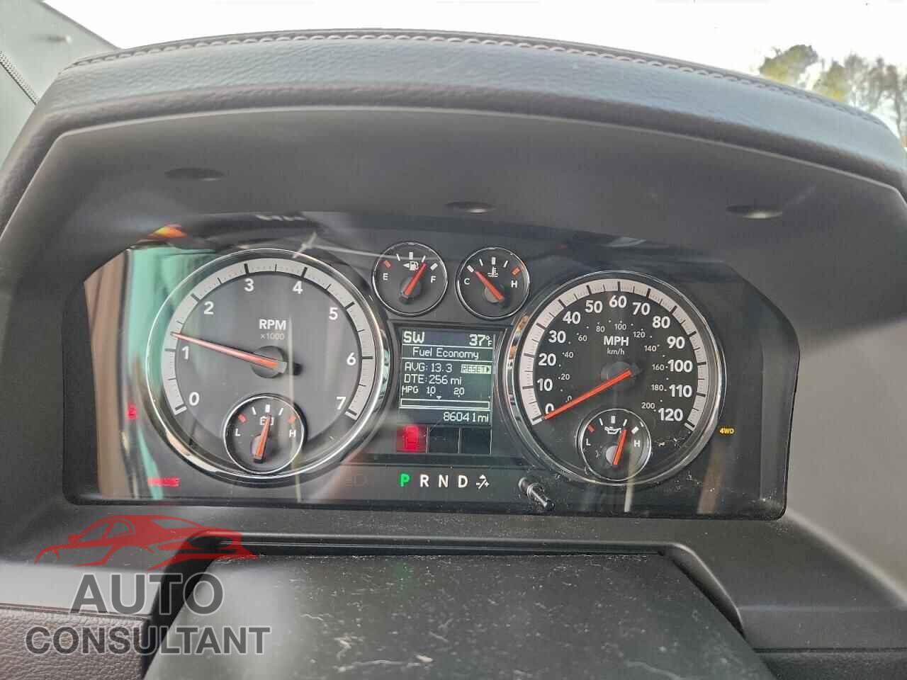 DODGE RAM 1500 2012 - 1C6RD7MT1CS150207