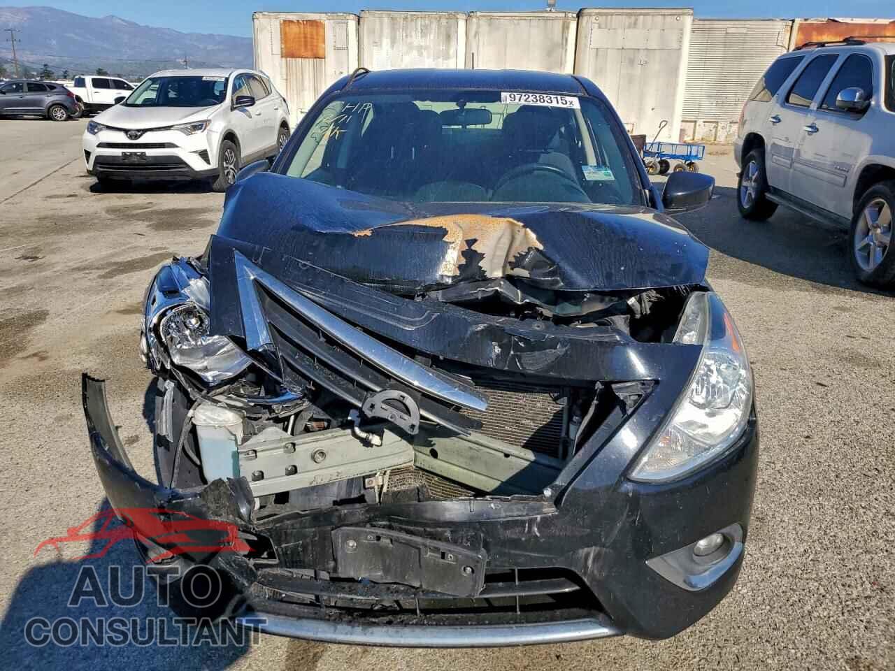 NISSAN VERSA 2017 - 3N1CN7AP3HL865548