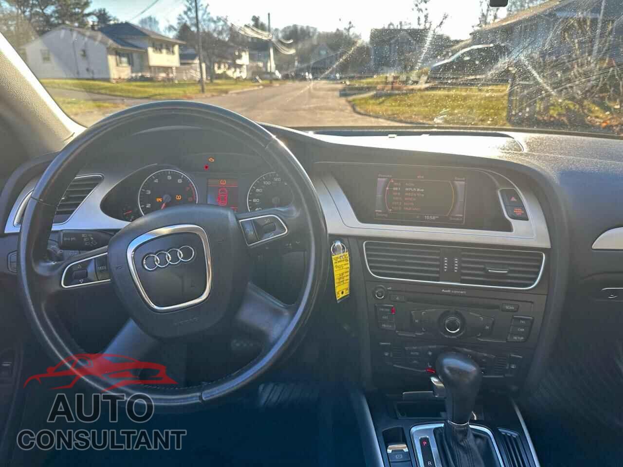 AUDI A4 2011 - WAUBFAFLXBA087575