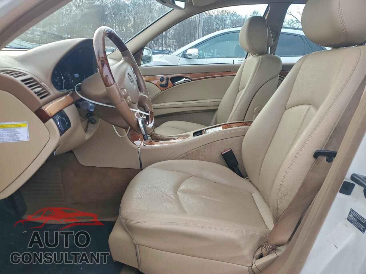 MERCEDES-BENZ E-CLASS 2009 - WDBUF87X29B426175