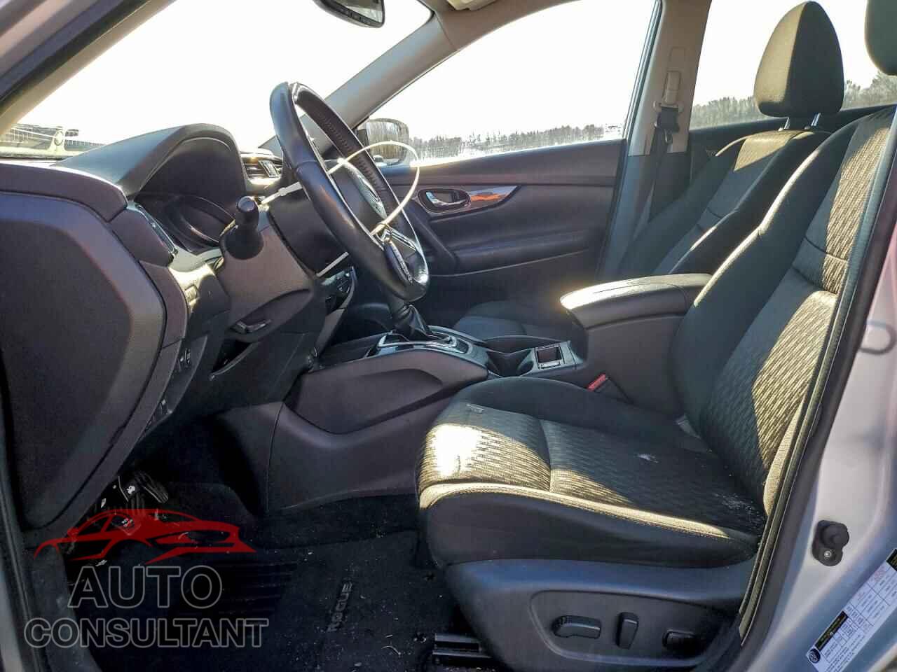 NISSAN ROGUE 2017 - KNMAT2MV8HP539255