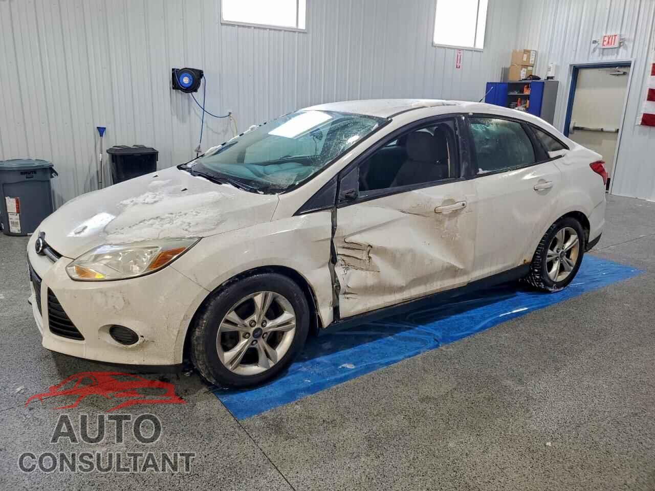 FORD FOCUS 2014 - 1FADP3F20EL217258