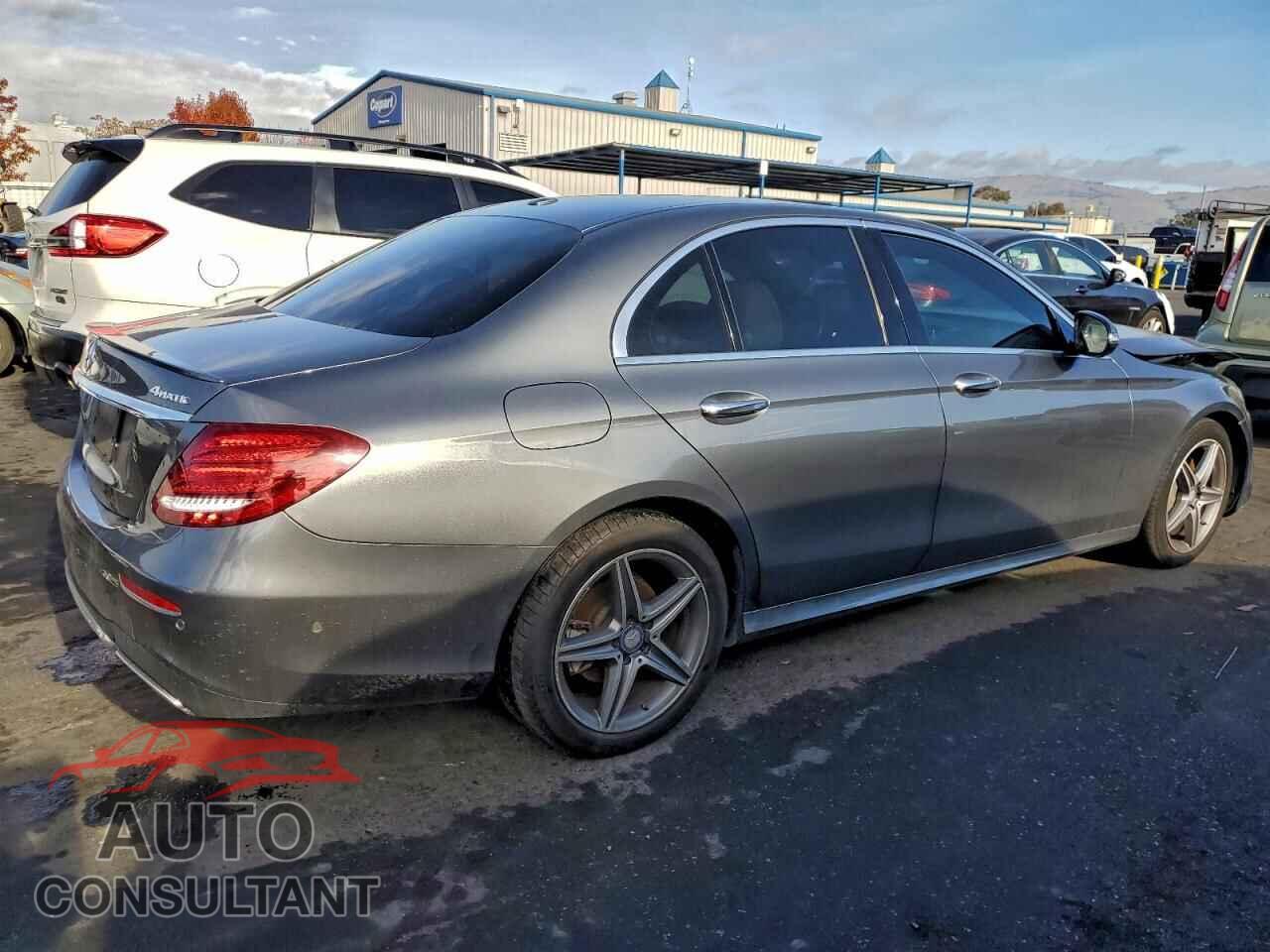 MERCEDES-BENZ E-CLASS 2017 - WDDZF4KB6HA103219
