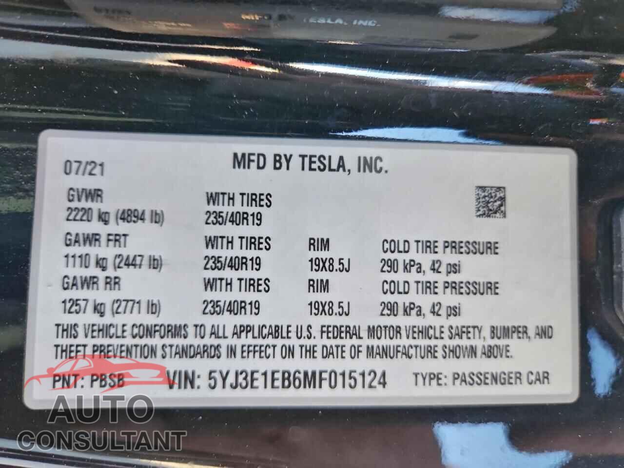 TESLA MODEL 3 2021 - 5YJ3E1EB6MF015124