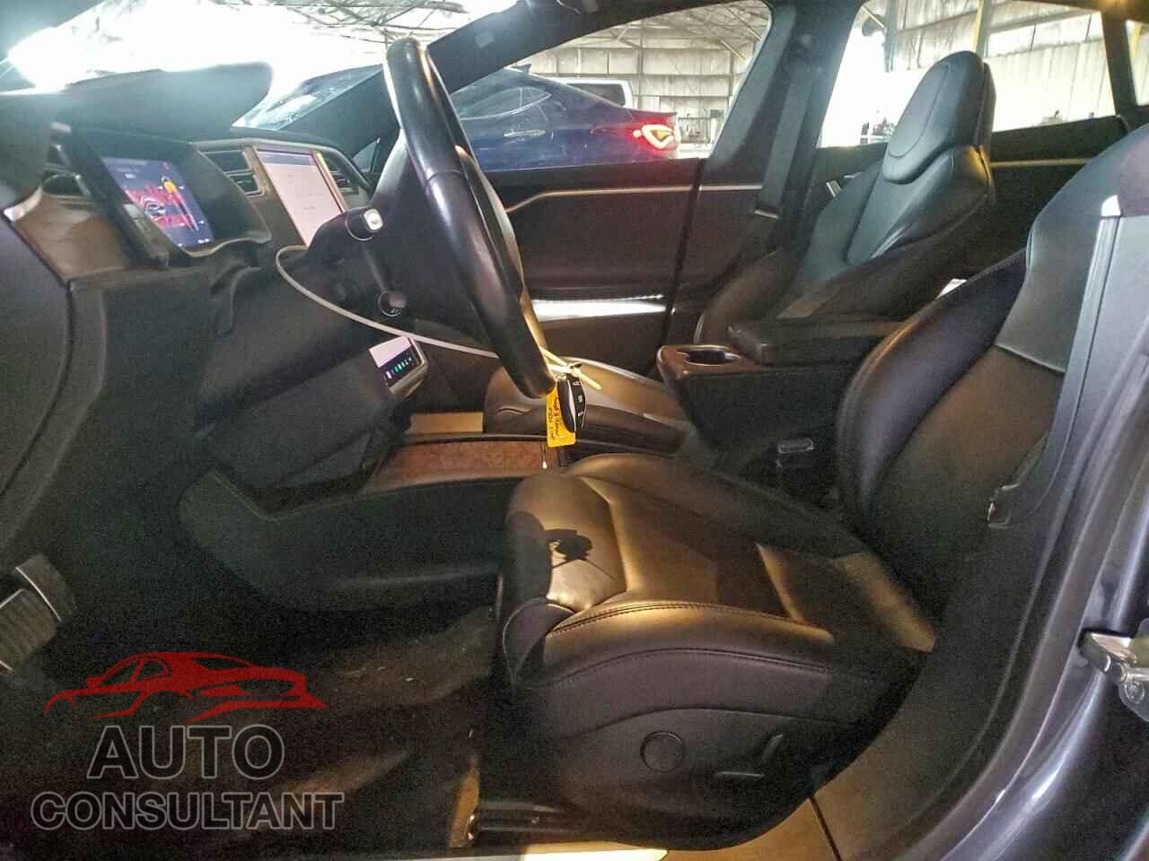TESLA MODEL S 2017 - 5YJSA1E26HF219385