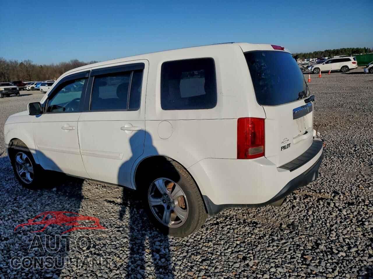 HONDA PILOT 2013 - 5FNYF3H42DB013284