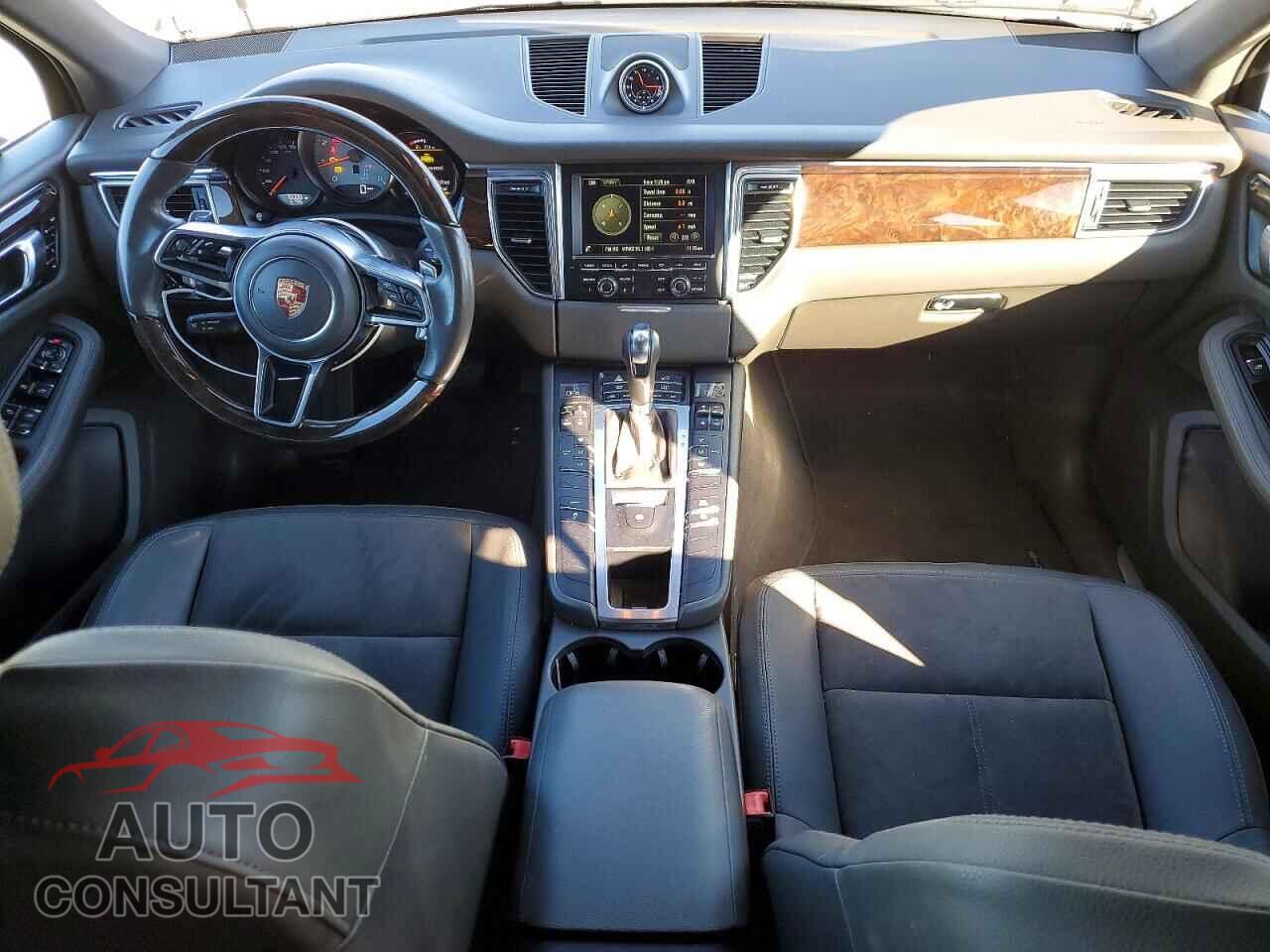 PORSCHE MACAN 2015 - WP1AB2A51FLB71558
