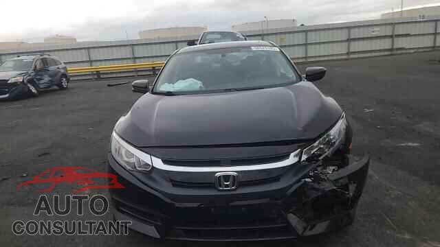 HONDA CIVIC 2017 - 19XFC2F70HE070196