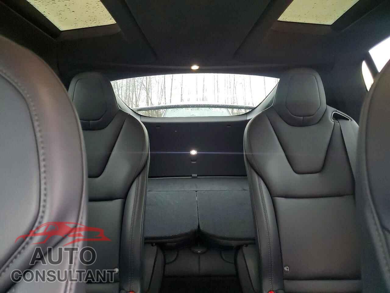 TESLA MODEL X 2020 - 5YJXCBE21LF249506