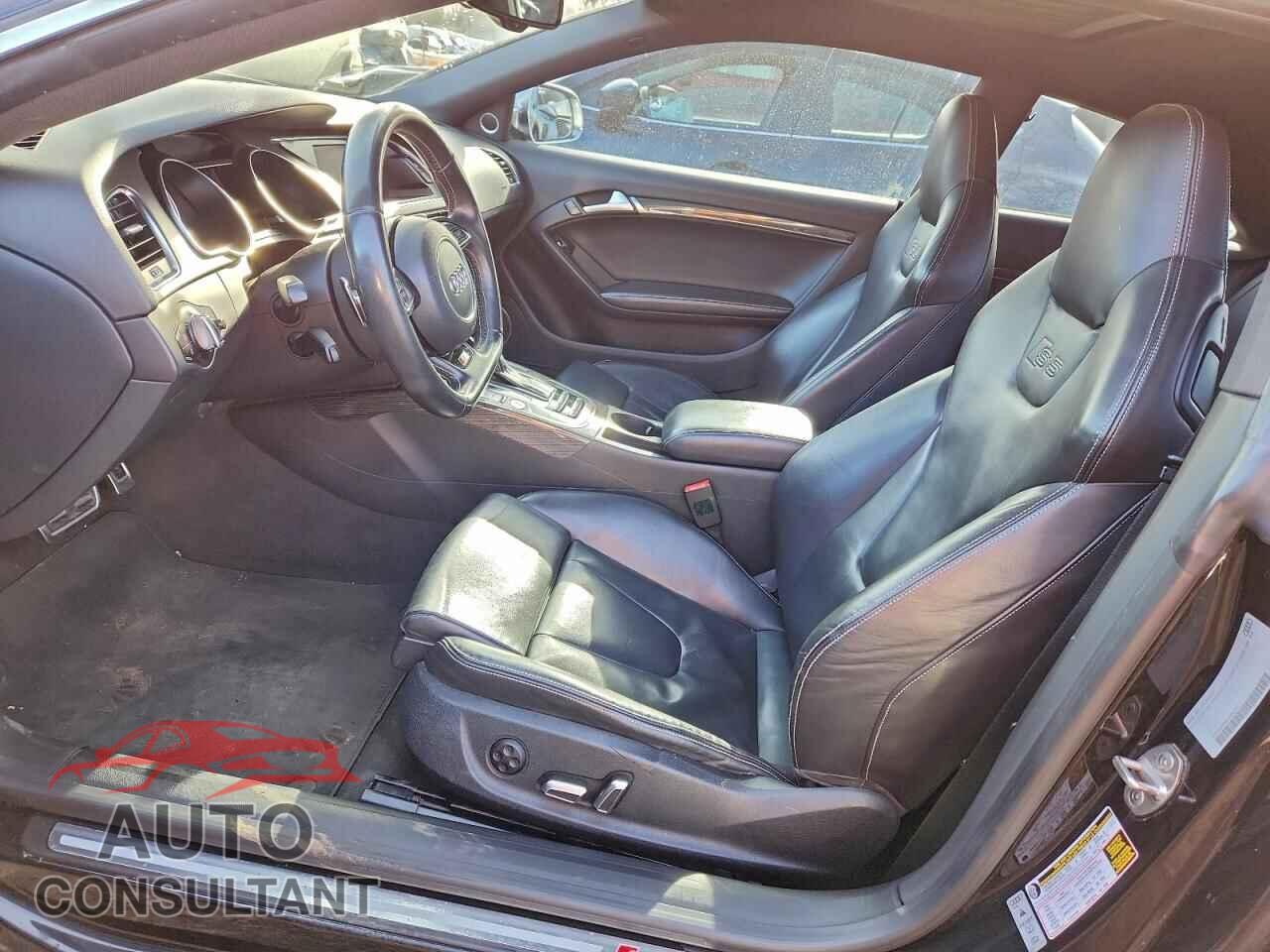 AUDI S5/RS5 2013 - WAUCGAFR6DA052153