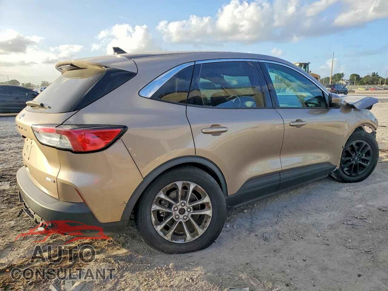 FORD ESCAPE 2020 - 1FMCU9G62LUA52190