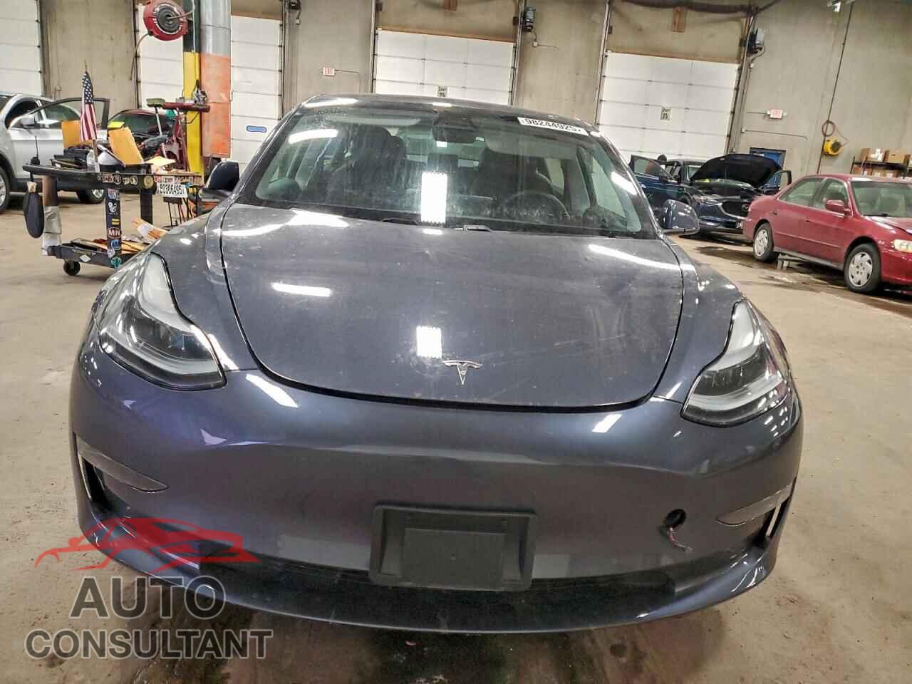 TESLA MODEL 3 2021 - 5YJ3E1EB3MF874669