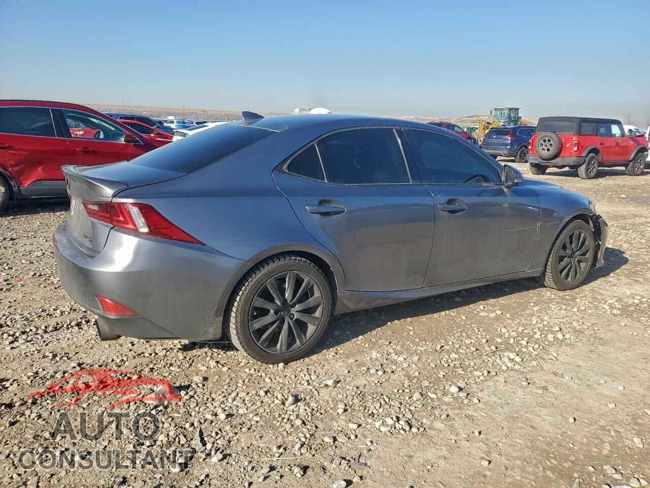LEXUS IS 2016 - JTHBA1D21G5035388