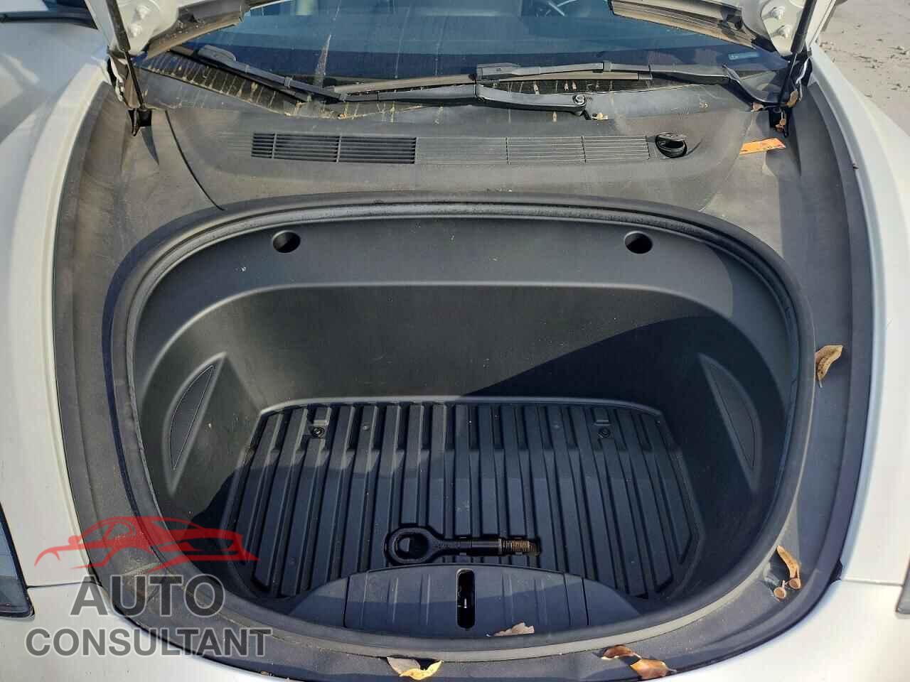 TESLA MODEL 3 2021 - 5YJ3E1EA9MF085594