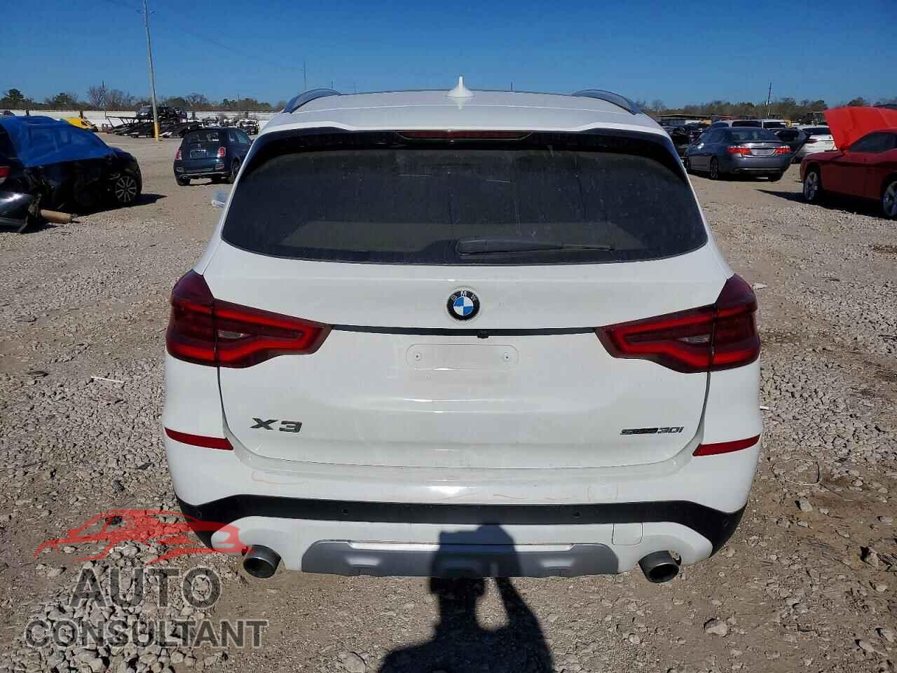 BMW X3 2021 - 5UXTY3C08M9D96328