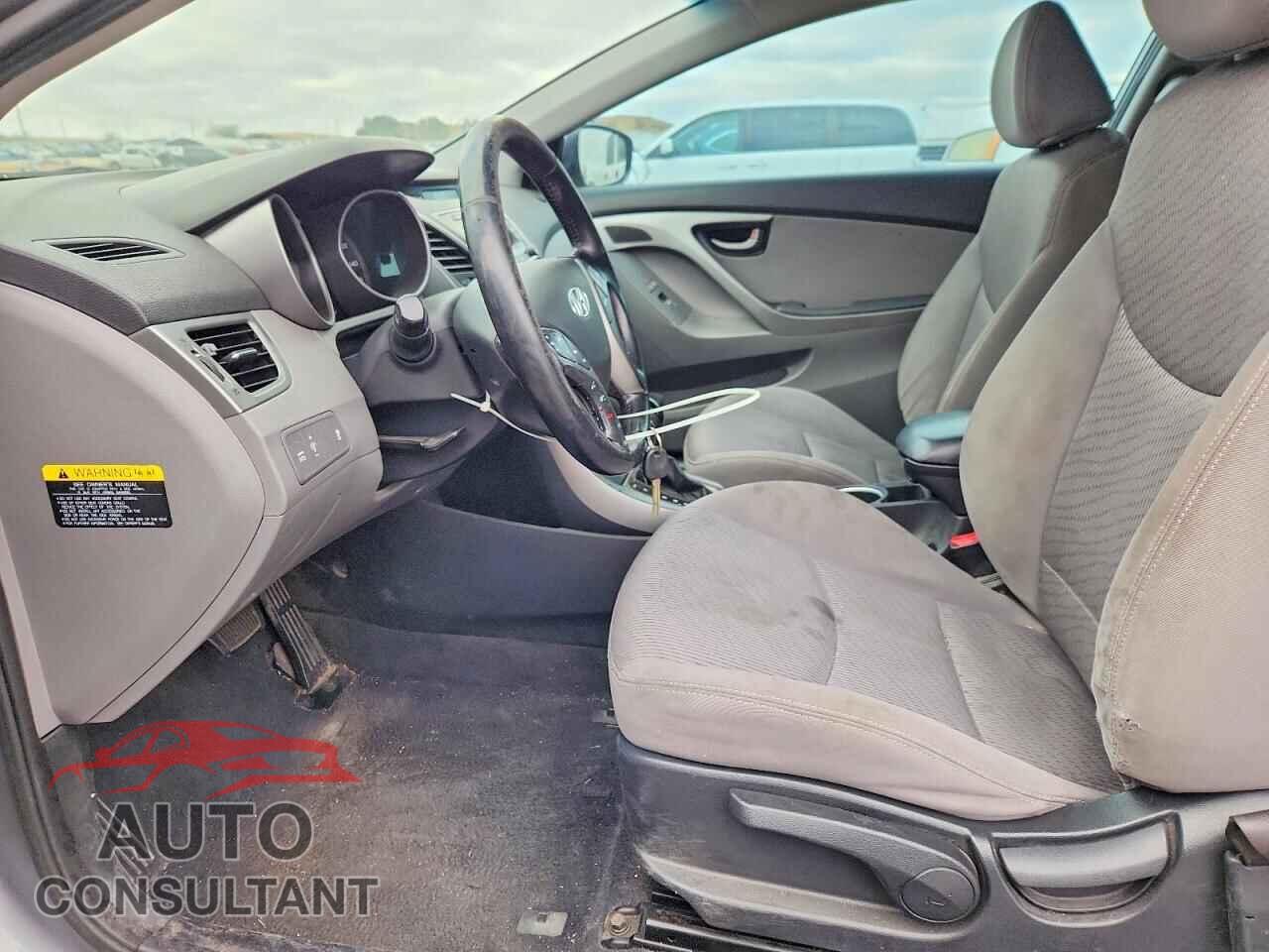 HYUNDAI ELANTRA 2014 - KMHDH6AH3EU029568