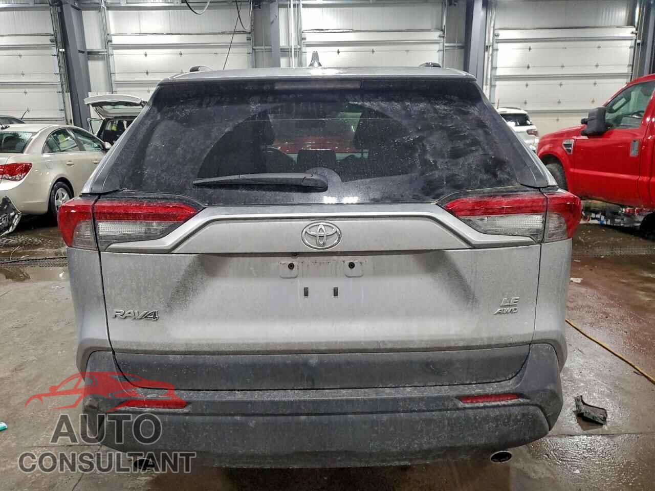 TOYOTA RAV4 2020 - 2T3F1RFV3LC121993