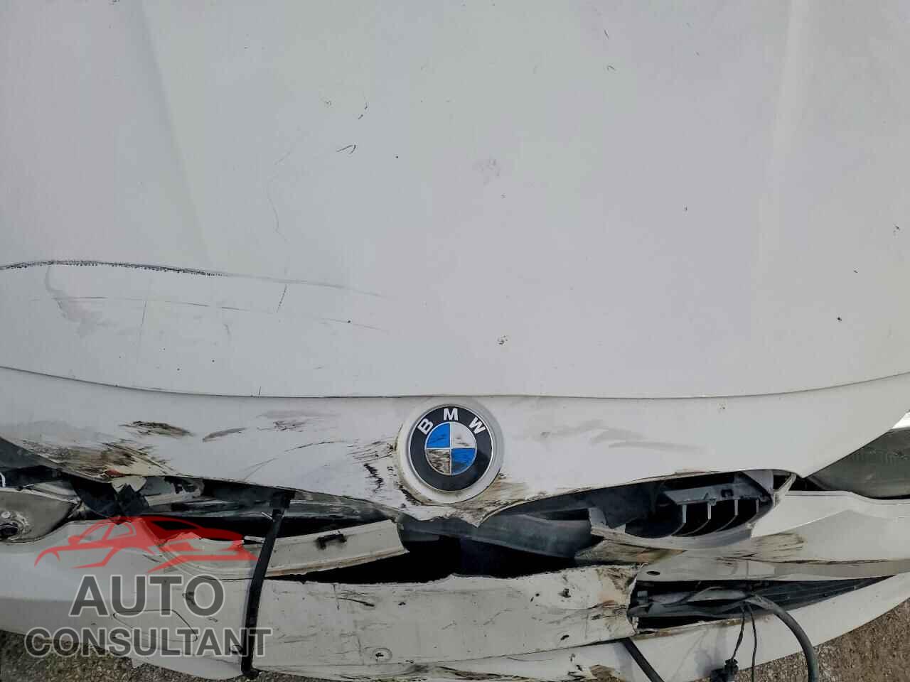BMW 3 SERIES 2015 - WBA3B3G51FNR89185