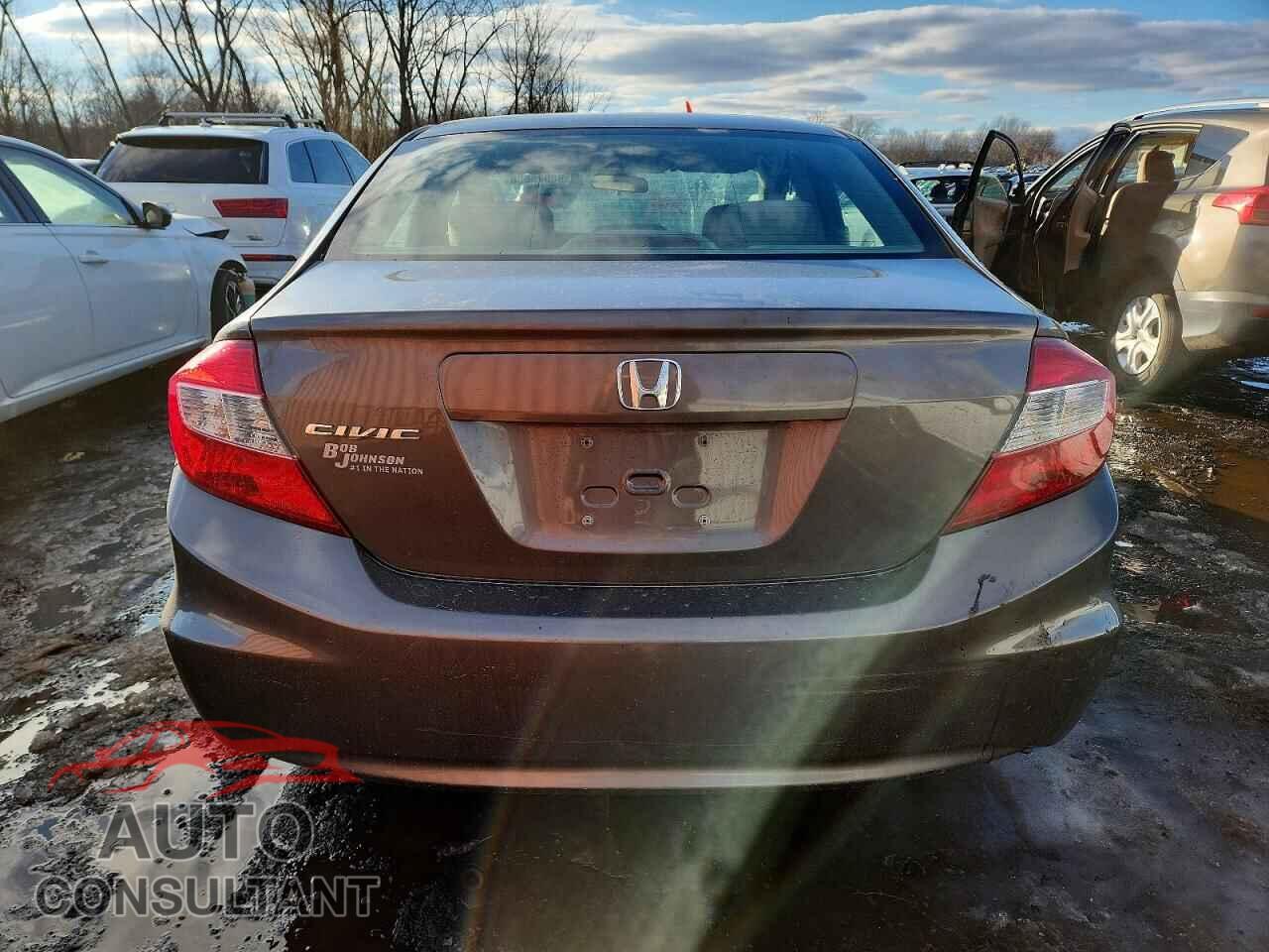 HONDA CIVIC 2012 - 19XFB2F58CE327406