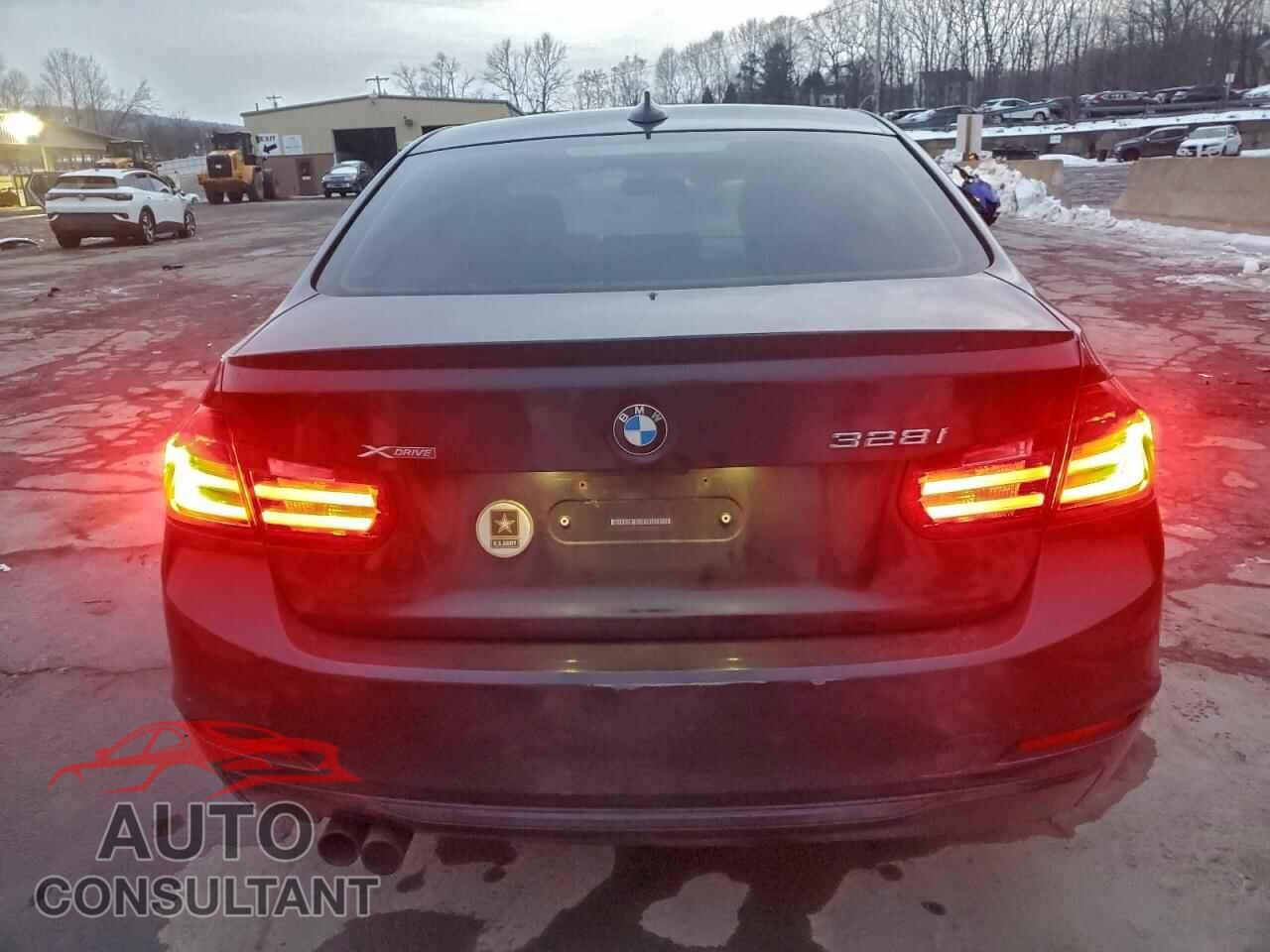 BMW 3 SERIES 2015 - WBA3B3G59FNR88124