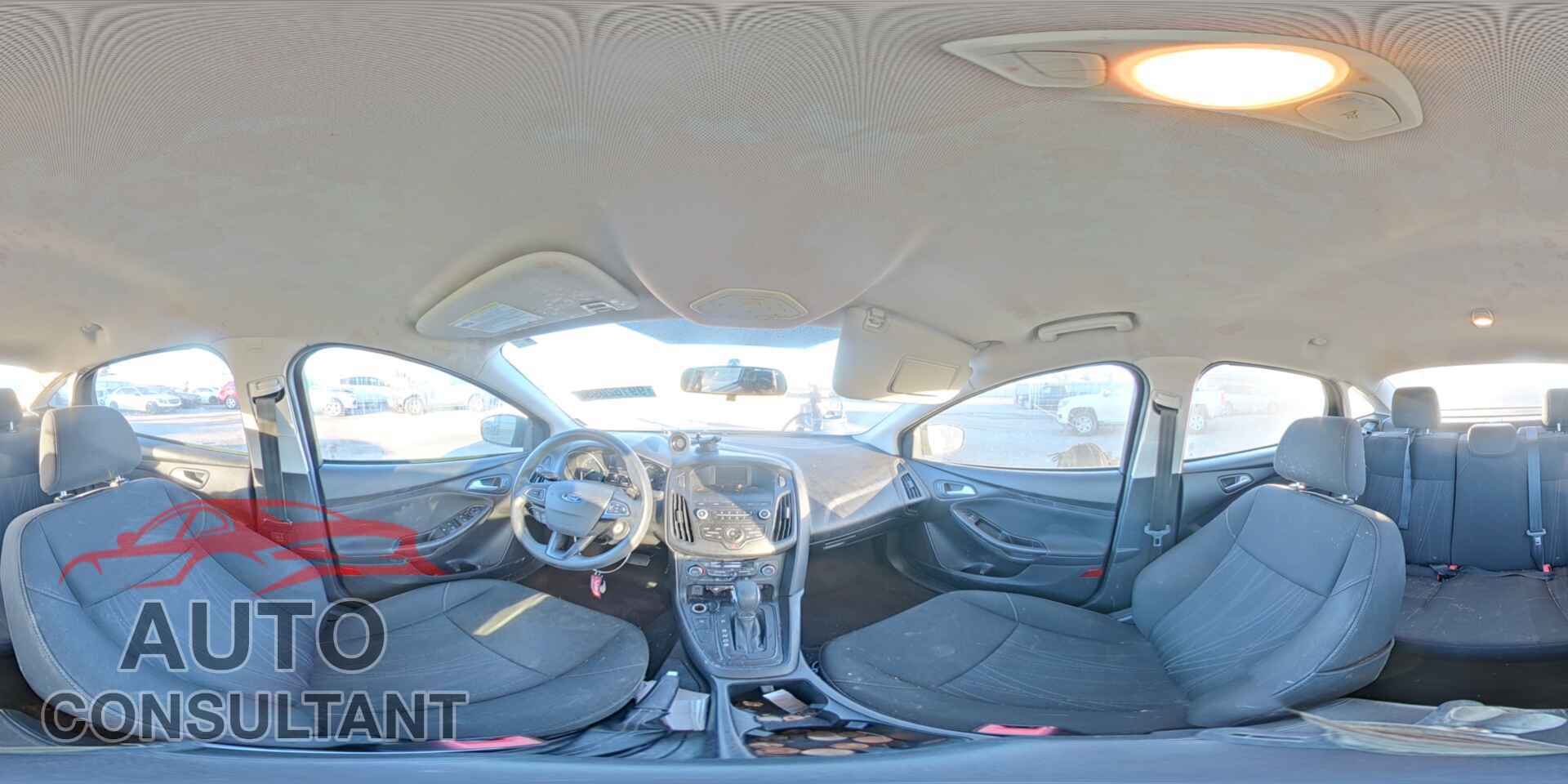 FORD FOCUS 2018 - 1FADP3FE0JL234663